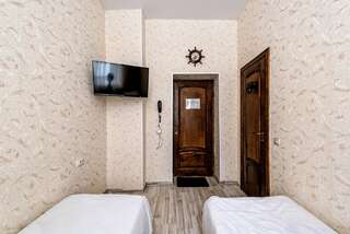 Гостиница Азия Пермь Бюджетный двухместный номер с 2 отдельными кроватями-3